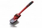 mothers wheel & wheel well long handled brush